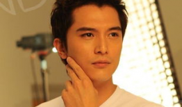 邱泽吃瓜爆料图片高清,高清图片揭秘娱乐圈幕后真相